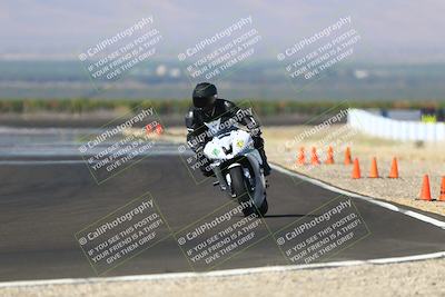 media/Sep-21-2025-TrackDaz (Sun) [[277c75b276]]/C Group/1040am (Turn 1)/